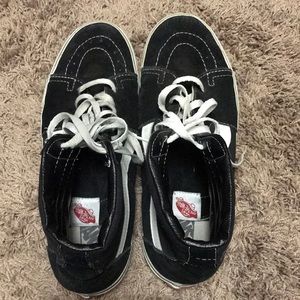 Men’s high top classic Vans